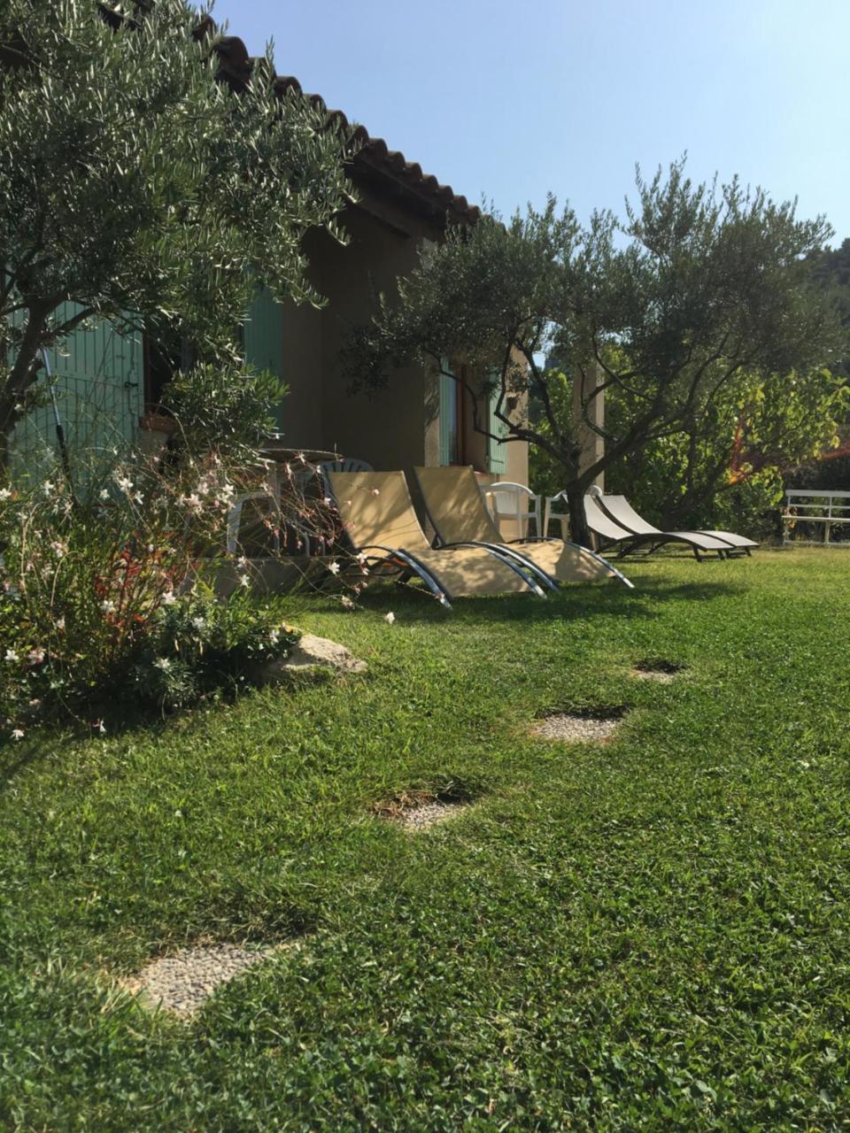 Bed and Breakfast Le Grand Jardin Lafare Екстер'єр фото