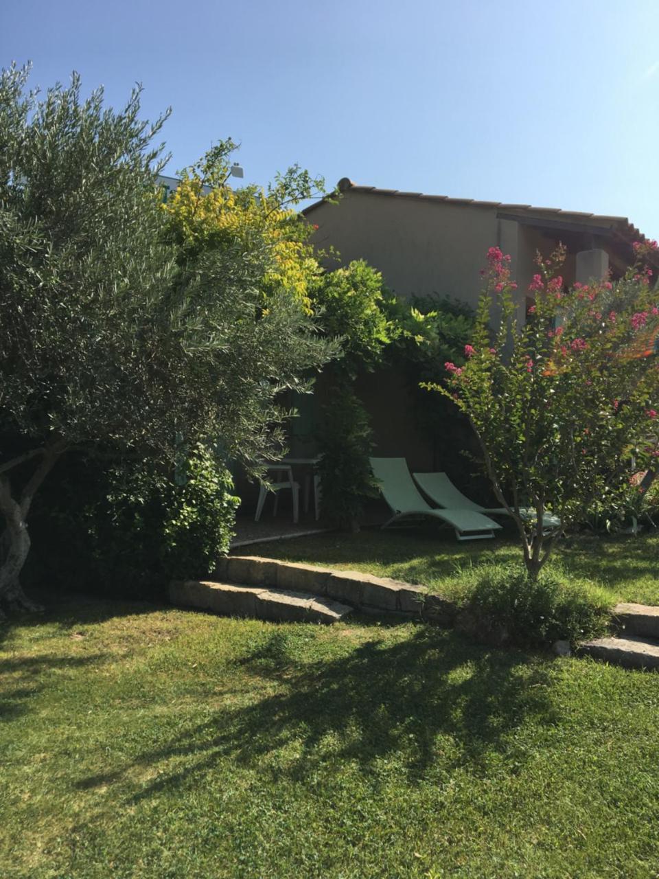 Bed and Breakfast Le Grand Jardin Lafare Екстер'єр фото